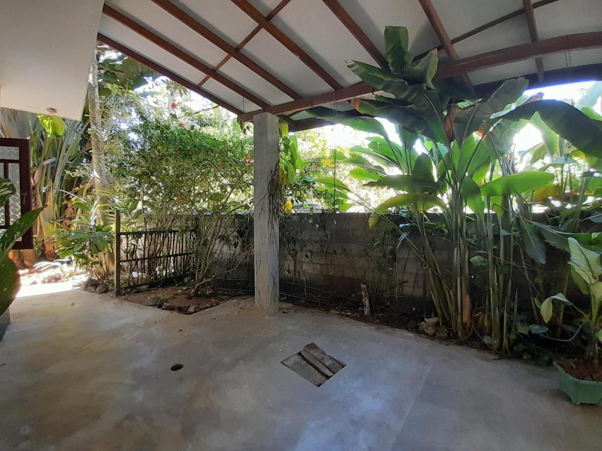 Hotel Mealanie'S House Unawatuna Esterno foto