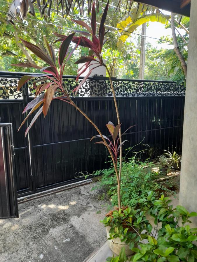 Hotel Mealanie'S House Unawatuna Esterno foto