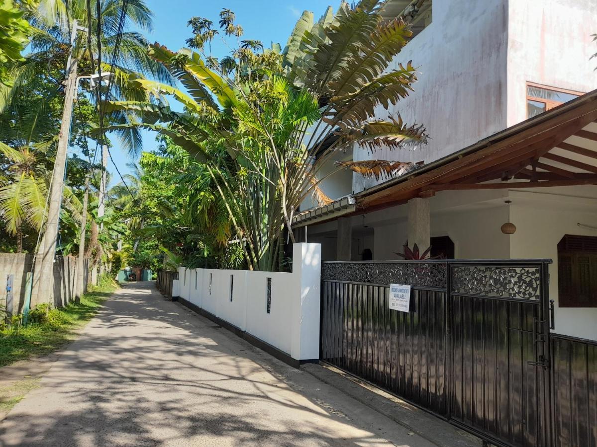 Hotel Mealanie'S House Unawatuna Esterno foto
